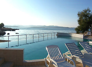 	Solaris Holiday Resort　（クロアチア）	